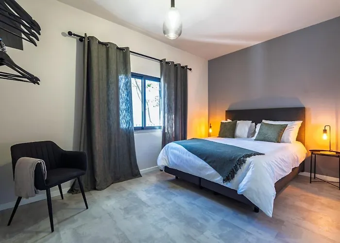 Passaras - Countryside Retreat In West Of Island